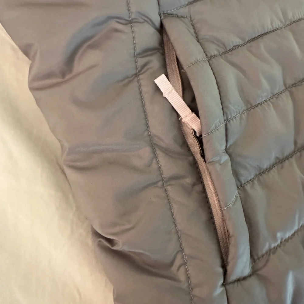 Reversible winter jacket - Picture 8 of 9